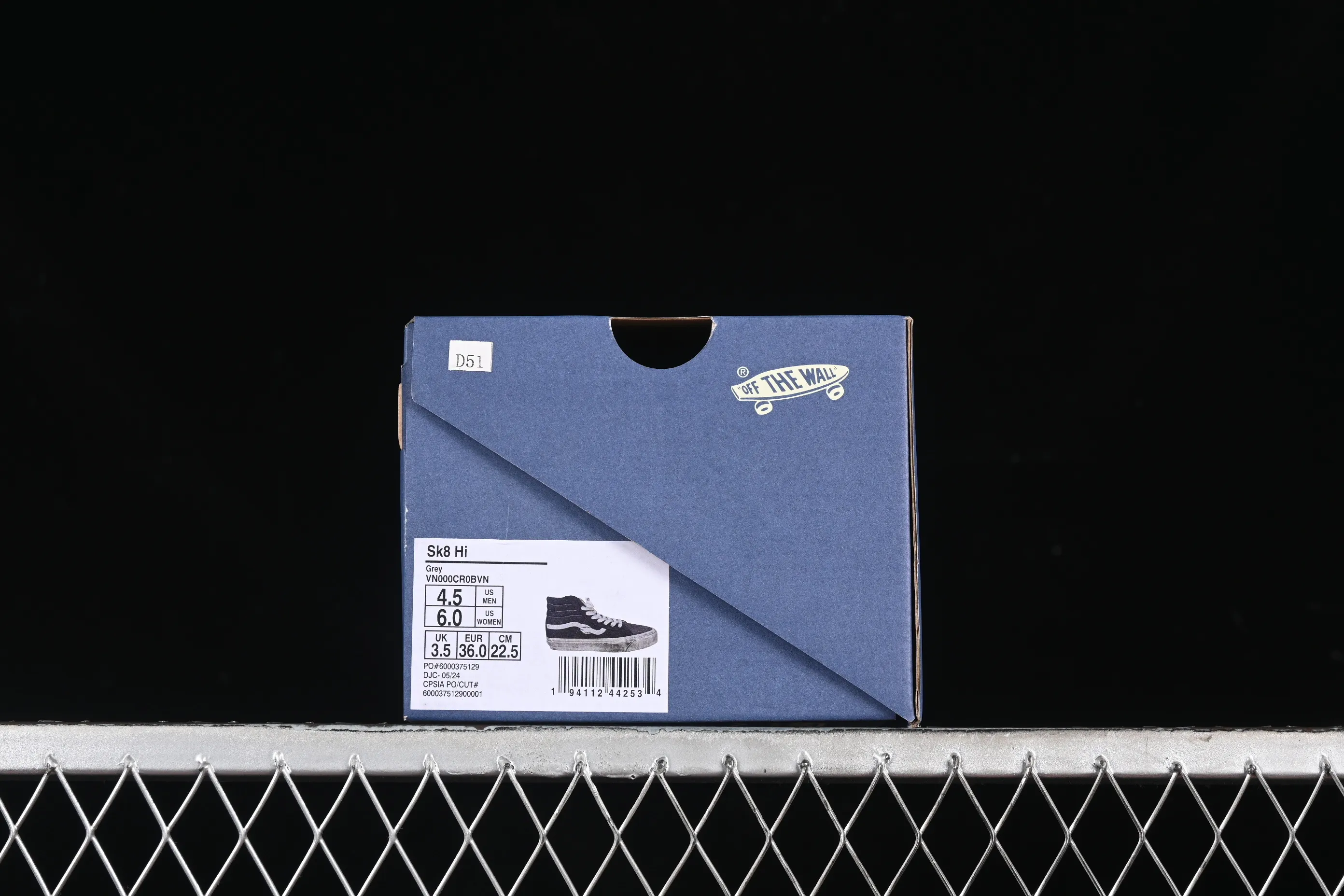 All categories Vans Vans series Vans Hi Vans high-top Notre x Vans Premium Sk8-Hi 38 Vans high-top casual sneakers VN000CR0RVN